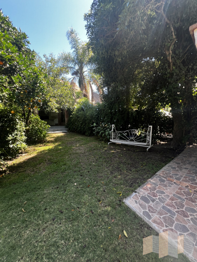 Casa ID.3418 - EN EL HERMOSO ENTORNO DE PLAYA MANSA