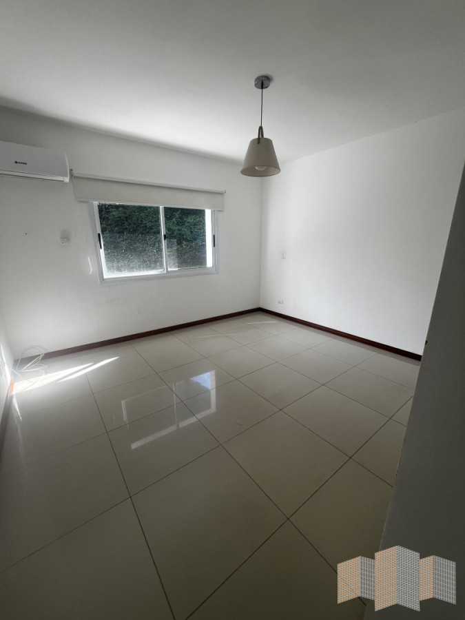 Casa ID.2816 - HERMOSA CASA EN ALQUILER POR TODO EL AÑO 
