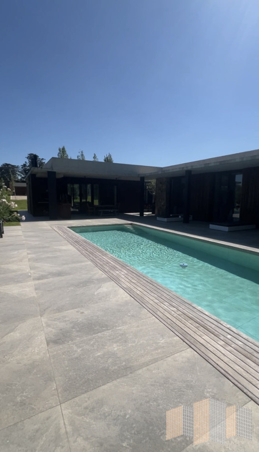 Casa ID.3420 - ELEGANCIA Y NATURALEZ A POCOS MINUTOS DEL MAR