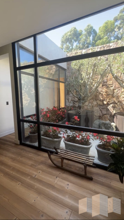 Casa ID.3420 - ELEGANCIA Y NATURALEZ A POCOS MINUTOS DEL MAR