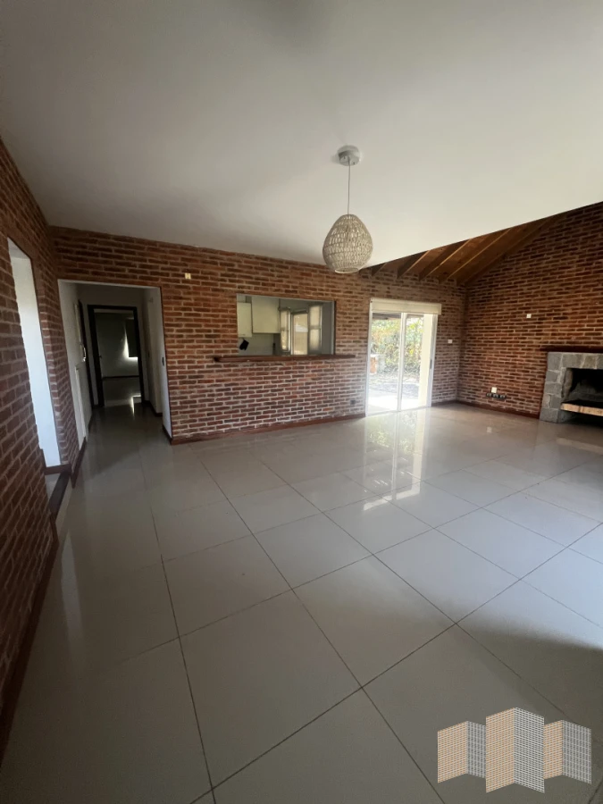 Casa ID.2816 - HERMOSA CASA EN ALQUILER POR TODO EL AÑO 