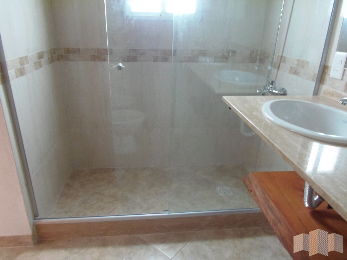 Casa ID.2728 - A METROS DE LA PLAYA