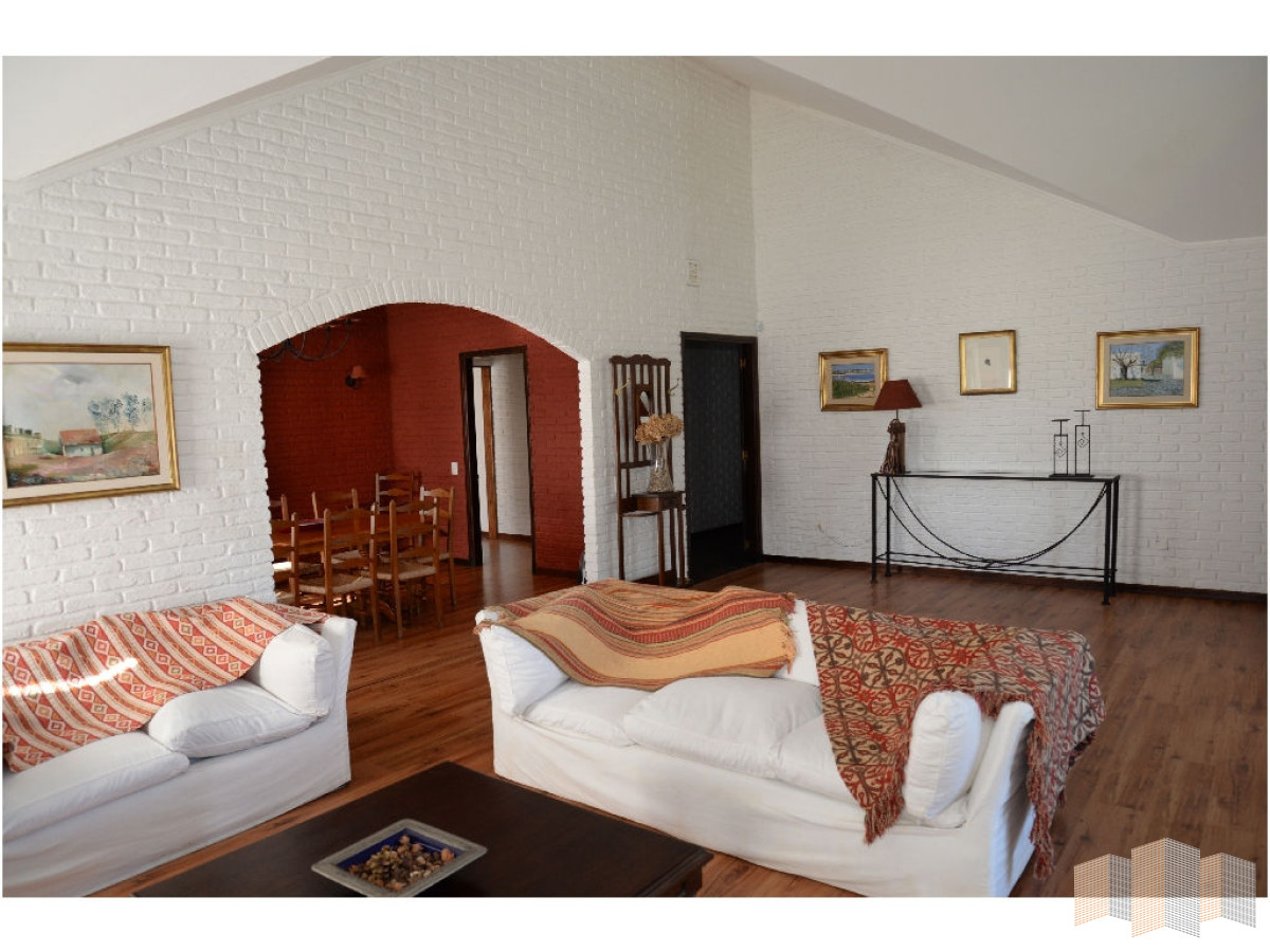 Casa ID.2794 - HERMOSA CASA