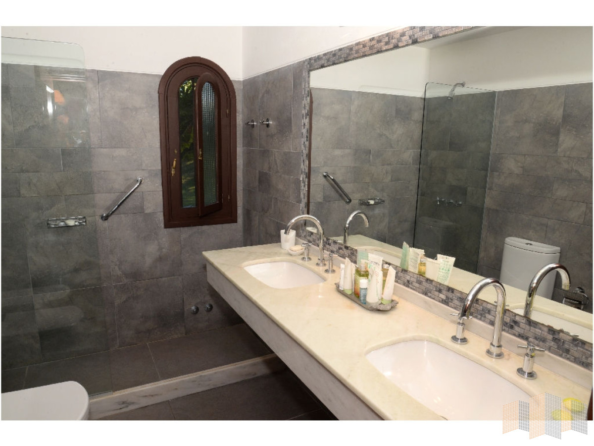 Casa ID.2794 - HERMOSA CASA