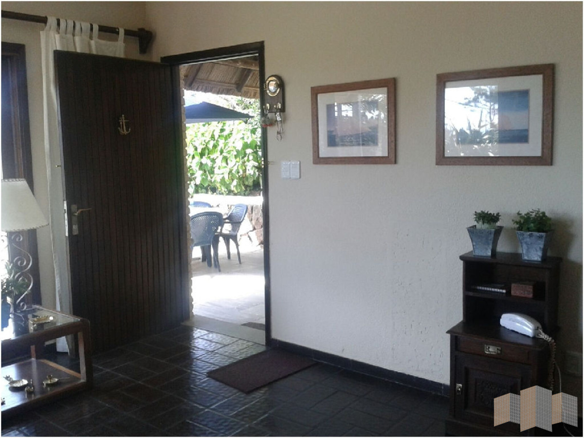 Casa ID.2810 - A METROS DE LA PLAYA 