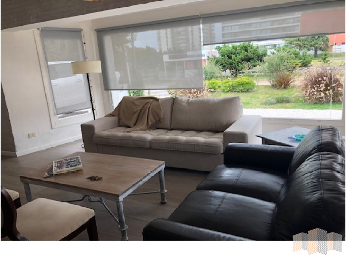 Casa ID.2814 - A METROS DE LA PLAYA 