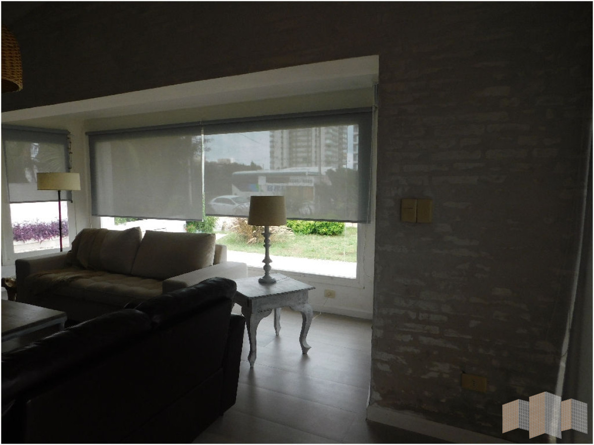 Casa ID.2814 - A METROS DE LA PLAYA 