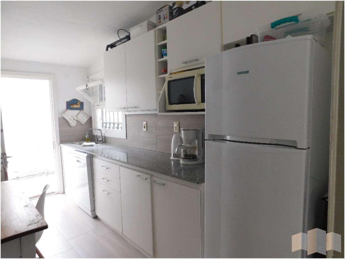 Casa ID.2814 - A METROS DE LA PLAYA 