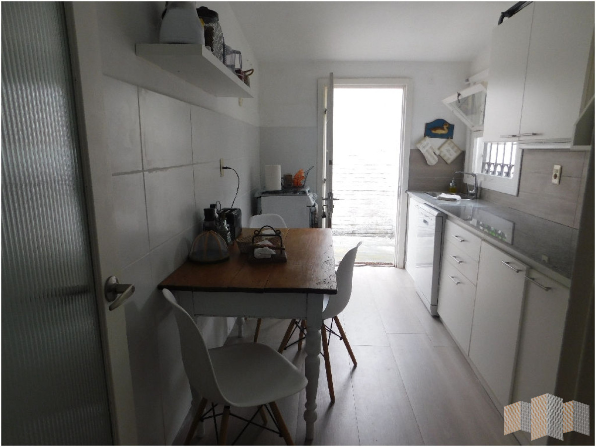 Casa ID.2814 - A METROS DE LA PLAYA 