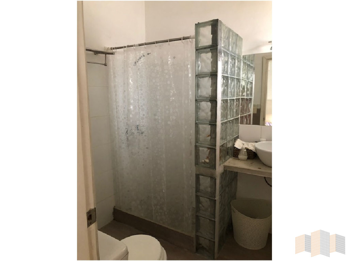 Casa ID.2814 - A METROS DE LA PLAYA 