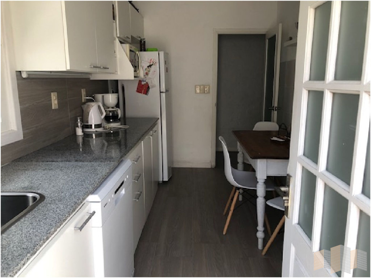 Casa ID.2814 - A METROS DE LA PLAYA 