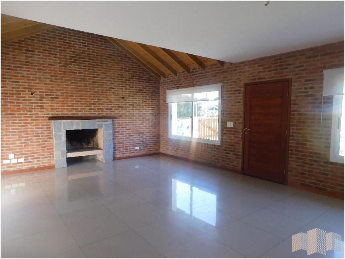 Casa ID.2816 - HERMOSA CASA EN ALQUILER POR TODO EL AÑO 
