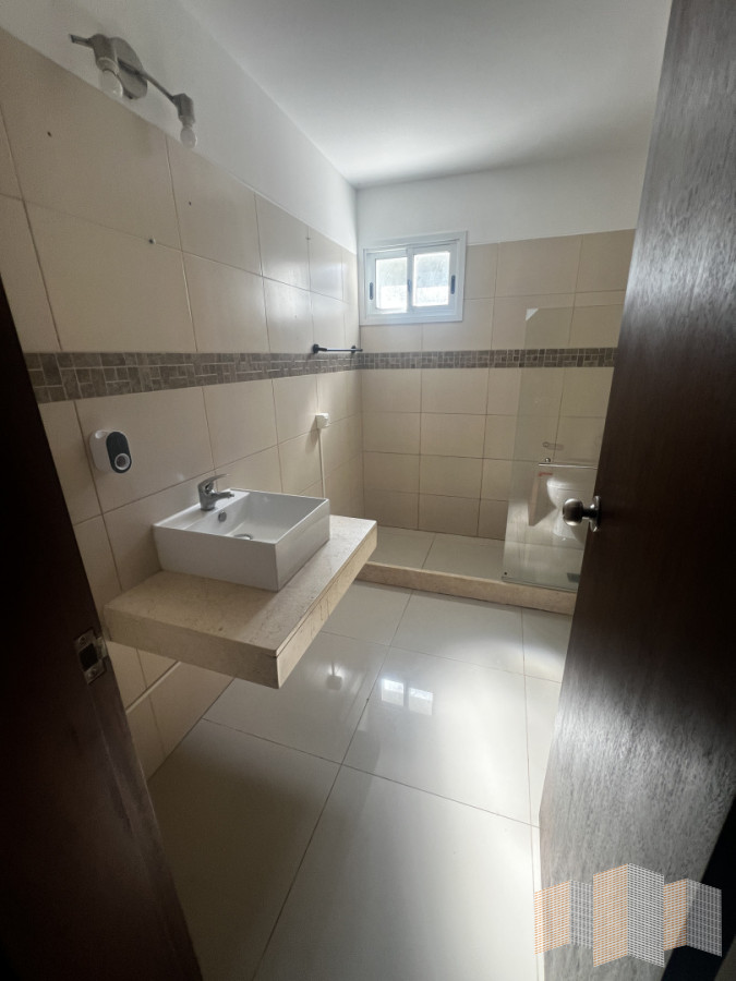 Casa ID.2816 - HERMOSA CASA EN ALQUILER POR TODO EL AÑO 