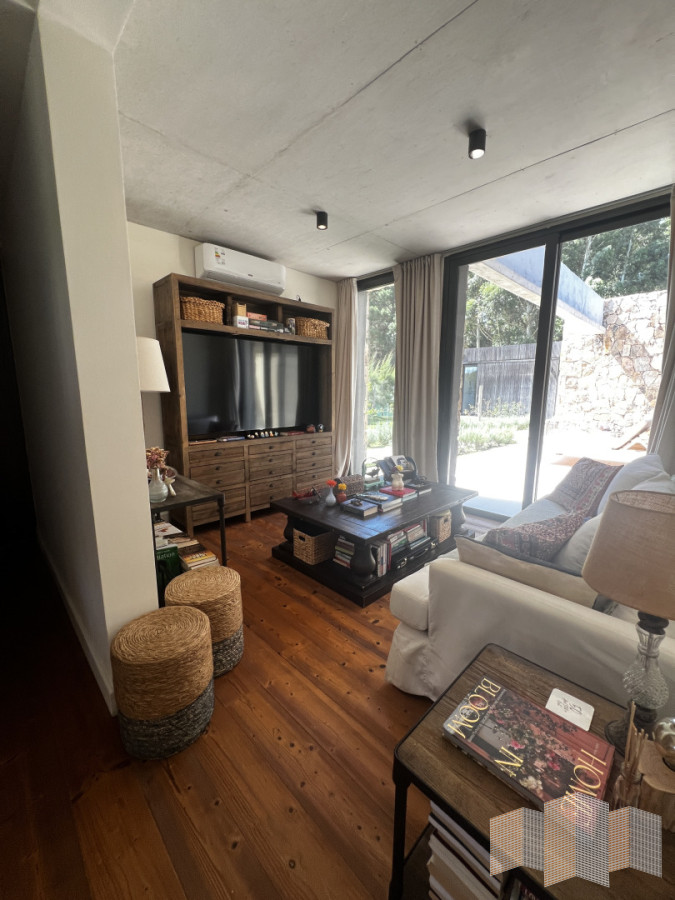 Casa ID.3420 - ELEGANCIA Y NATURALEZ A POCOS MINUTOS DEL MAR