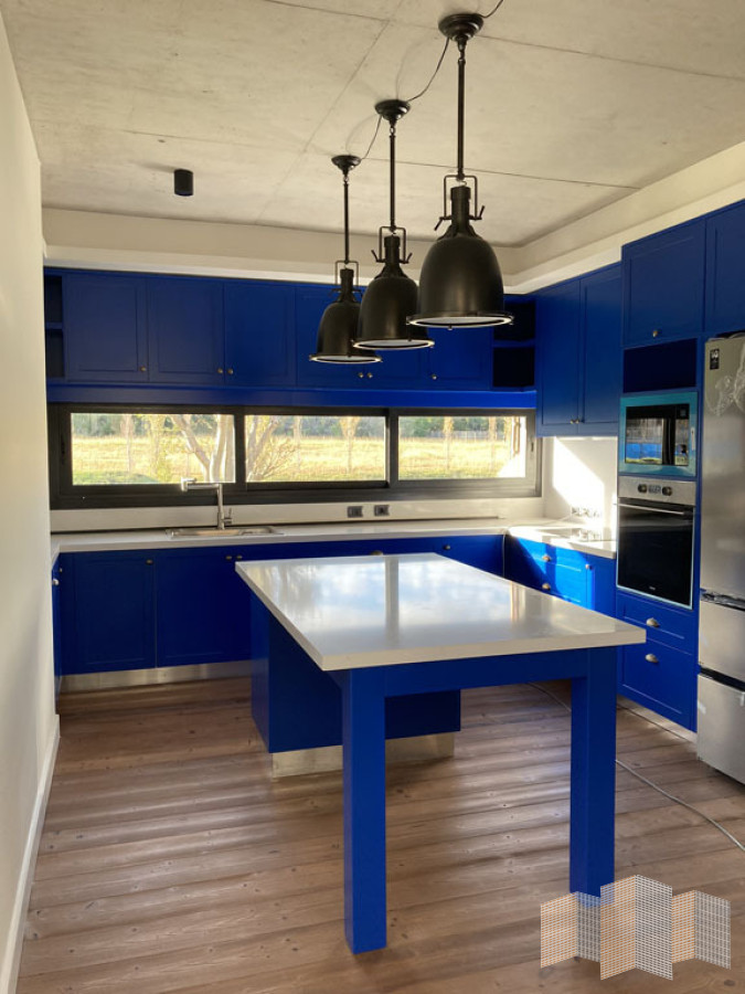 Casa ID.3420 - ELEGANCIA Y NATURALEZ A POCOS MINUTOS DEL MAR