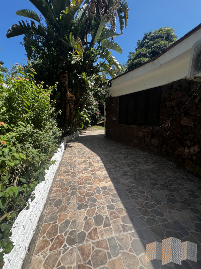 Casa ID.3418 - EN EL HERMOSO ENTORNO DE PLAYA MANSA