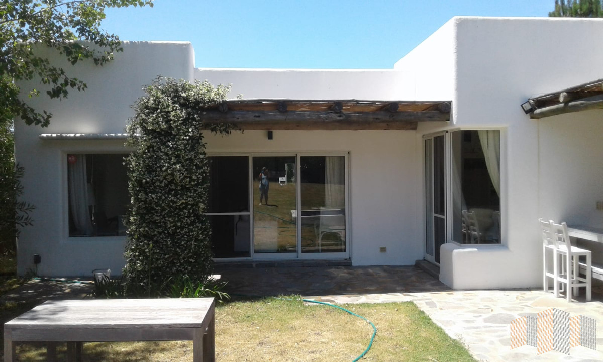 Casa ID.3271 - HERMOSA CASA EN ALTOS DE MONTOYA 