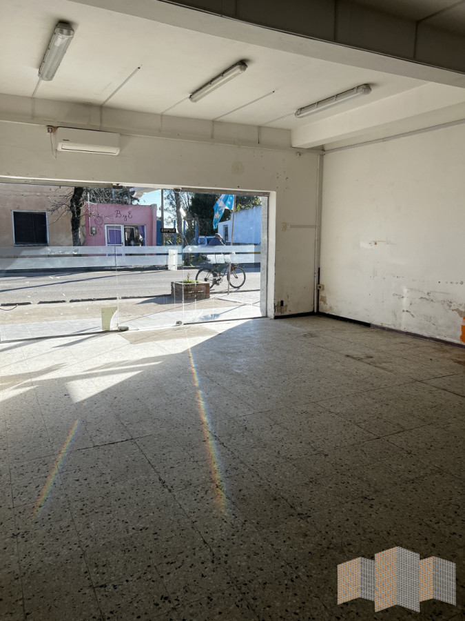 Local Comercial ID.3126 - Imperdible oportunidad 