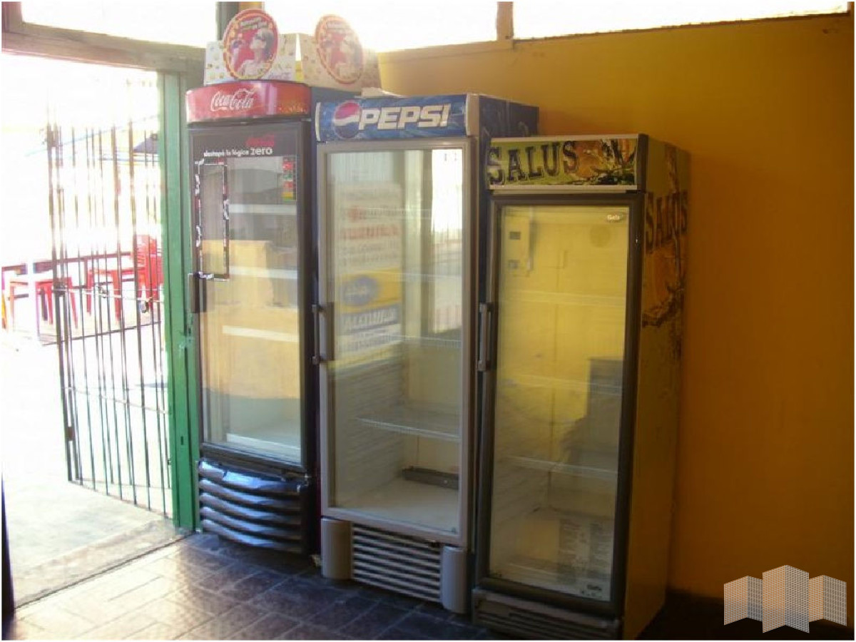 Local Comercial ID.3176 - Local en Punta del Este, Península