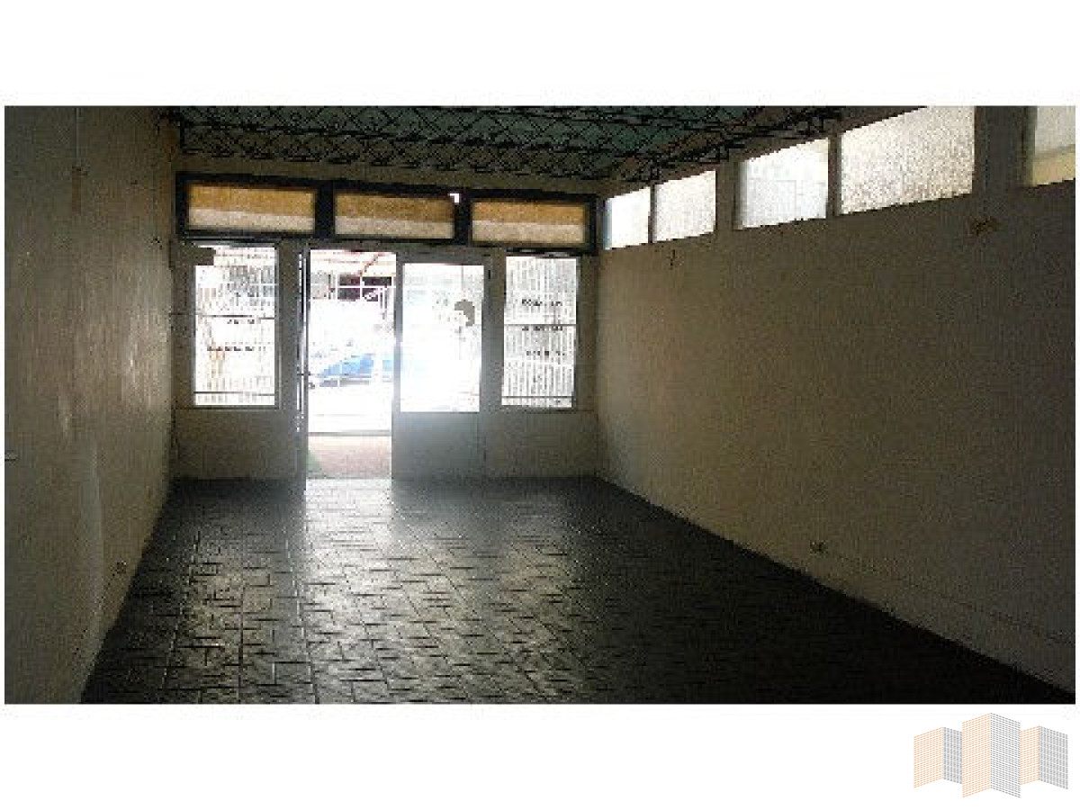 Local Comercial ID.3176 - Local en Punta del Este, Península