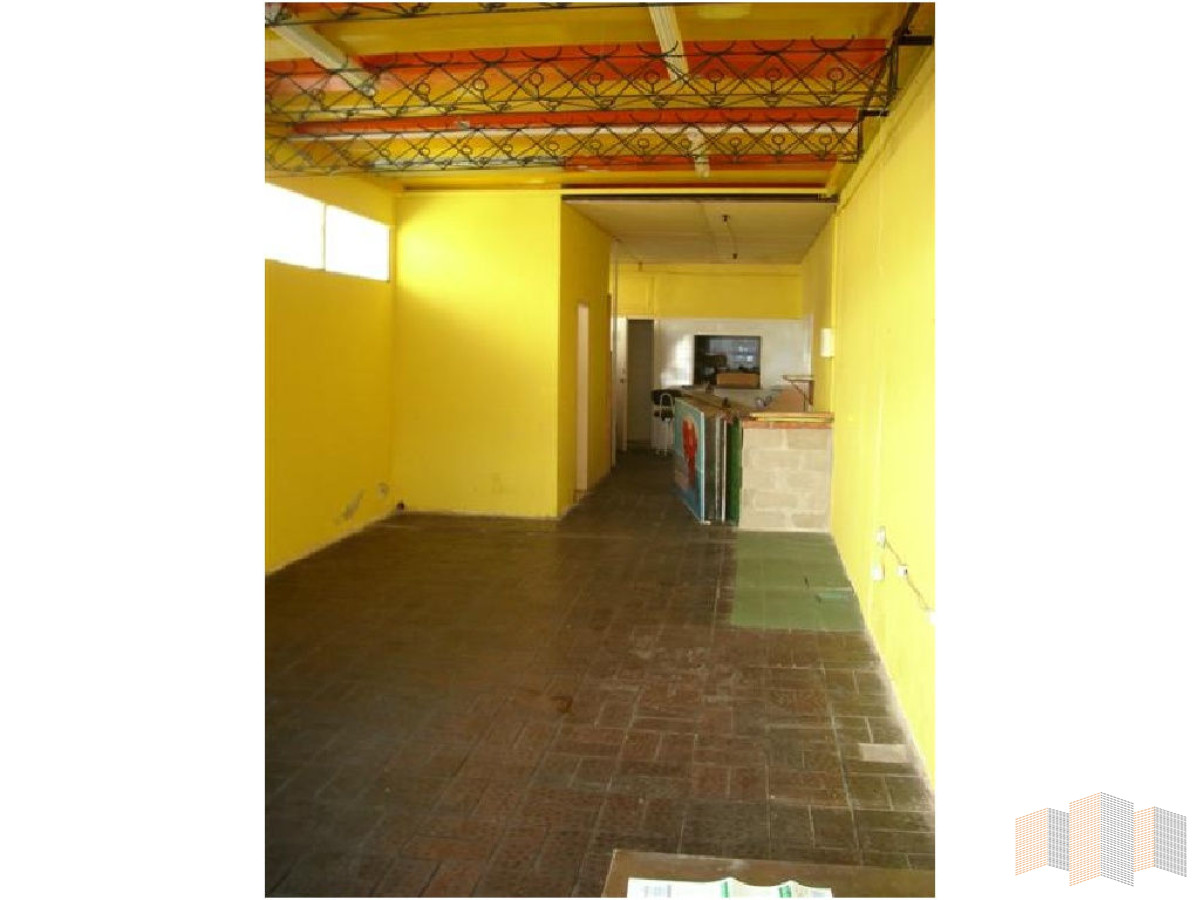 Local Comercial ID.3176 - Local en Punta del Este, Península