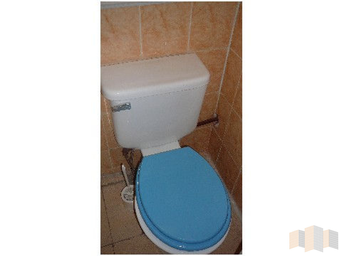 Local Comercial ID.3176 - Local en Punta del Este, Península