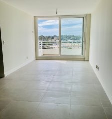 Apartamento de 1 dormitorio piso alto