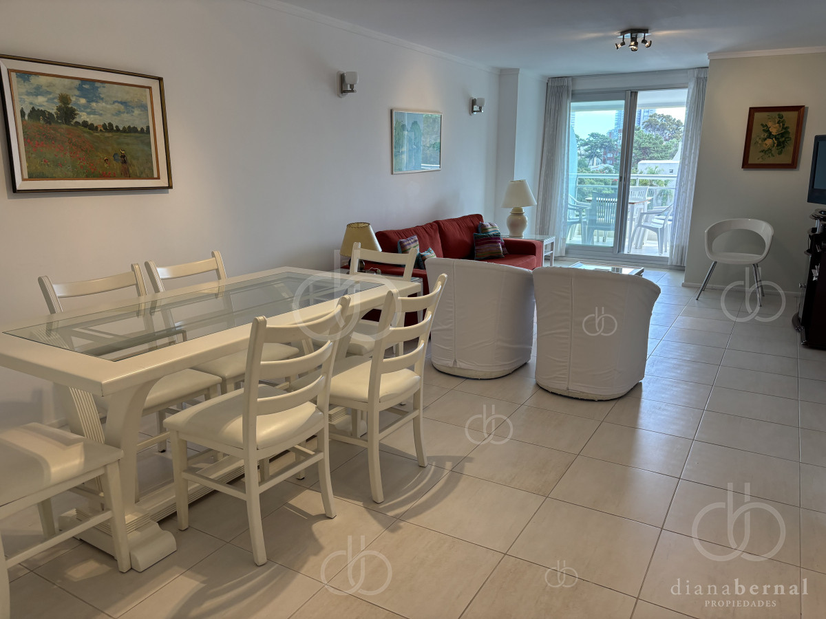 Aidy Grill - GoPunta - Portal Inmobiliario de Punta del Este - Maldonado