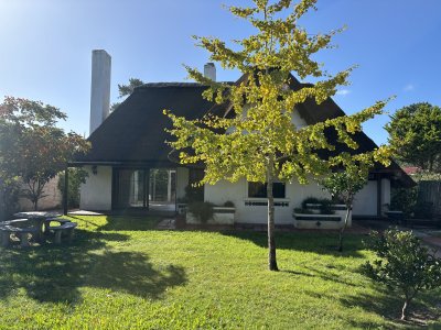 Casa ID.2517 -  VENTA OPORTUNIDAD!!! DIVINA CASA EN PINARES PUNTA DEL ESTE
