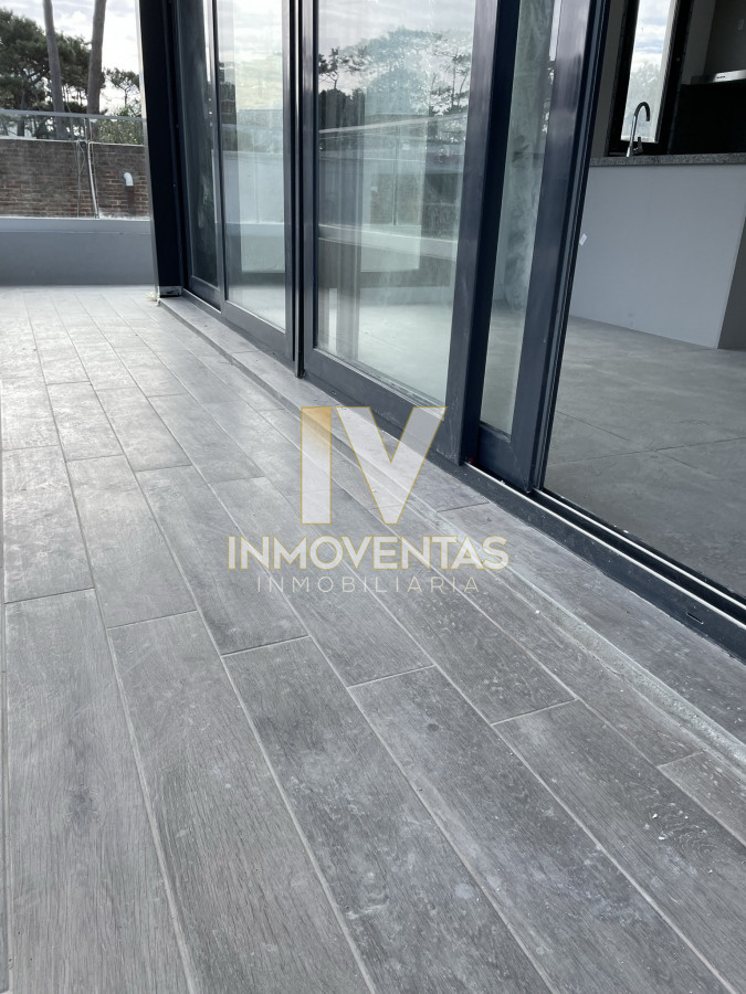 Apartamento ID.4335 - oportunidad! Nuevo ingreso.  Apartamento de 2 dormitorios. Bajó de precio!!!