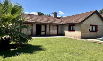 HERMOSA CASA EN VENTA EN PINARES