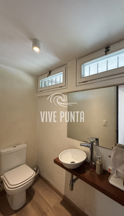 Casa ID.911 - EXCEPCIONAL CASA EN VENTA DE 4 DORMITORIOS