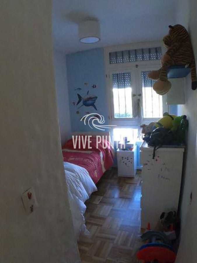 Casa ID.911 - EXCEPCIONAL CASA EN VENTA DE 4 DORMITORIOS