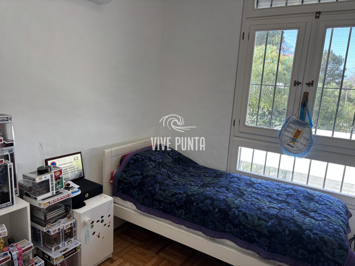 Casa ID.911 - EXCEPCIONAL CASA EN VENTA DE 4 DORMITORIOS