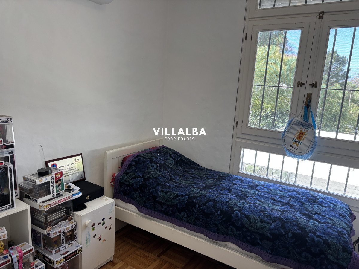 Apartamento ID.3205 - EXCEPCIONAL CASA EN VENTA DE 4 DORMITORIOS