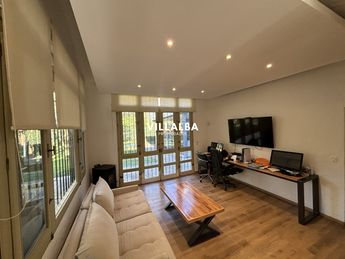 Apartamento ID.3205 - EXCEPCIONAL CASA EN VENTA DE 4 DORMITORIOS