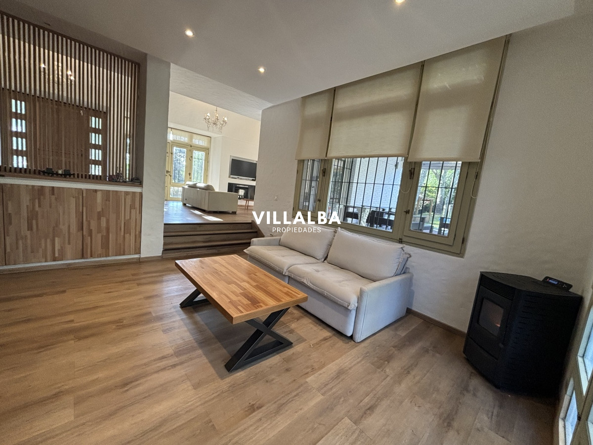 Apartamento ID.3205 - EXCEPCIONAL CASA EN VENTA DE 4 DORMITORIOS