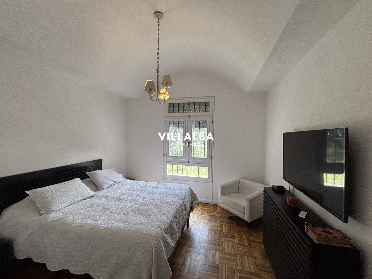 Apartamento ID.3205 - EXCEPCIONAL CASA EN VENTA DE 4 DORMITORIOS