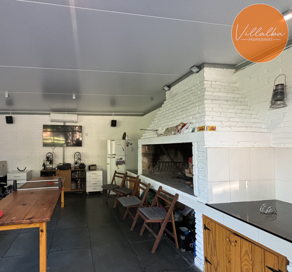 Apartamento ID.3205 - EXCEPCIONAL CASA EN VENTA DE 4 DORMITORIOS