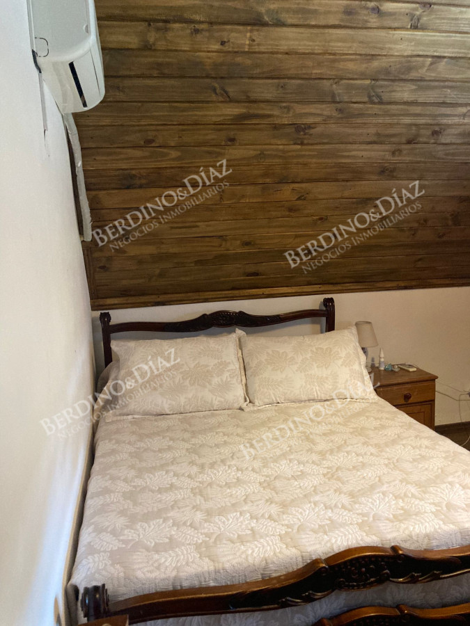 Casa ID.1733 -  Casa quincho en venta en Pinares 