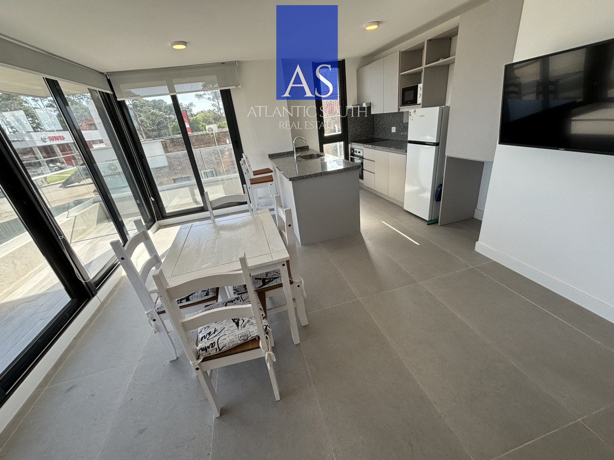 Apartamento ID.3533 - Apartamento a estrenar moderno 2 dormitorios servicios bajos gastos Punta del Este