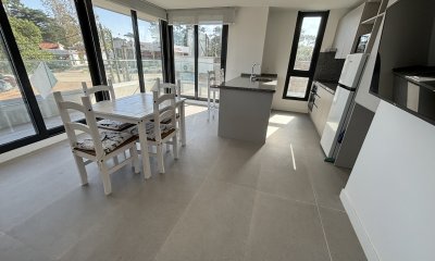 Apartamento a estrenar moderno 2 dormitorios servicios bajos gastos Punta del Este