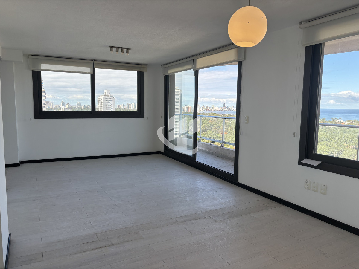 Apartamento ID.2157 - PUNTA DEL ESTE oportunidad en venta apartamento 2 dormitorios roosevelt con vista al mar