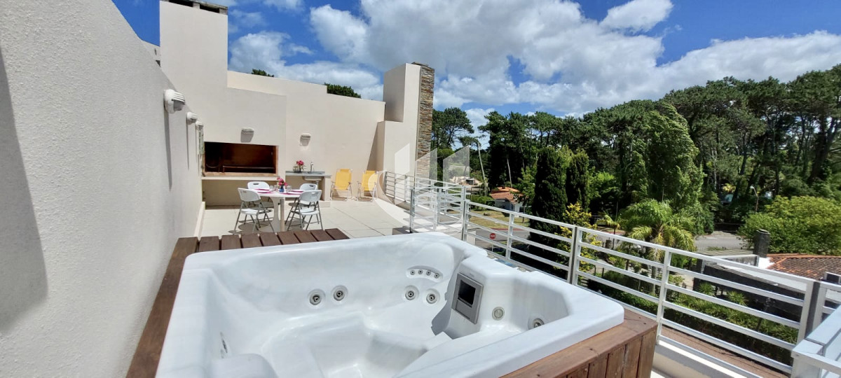 Apartamento ID.1828 - Penthouse DE 1 DORMITORIO EN VENTA