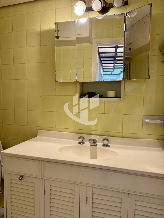Apartamento ID.2156 - nuevo ingreso! apartamento en venta de 3 dormitorios en primera línea 