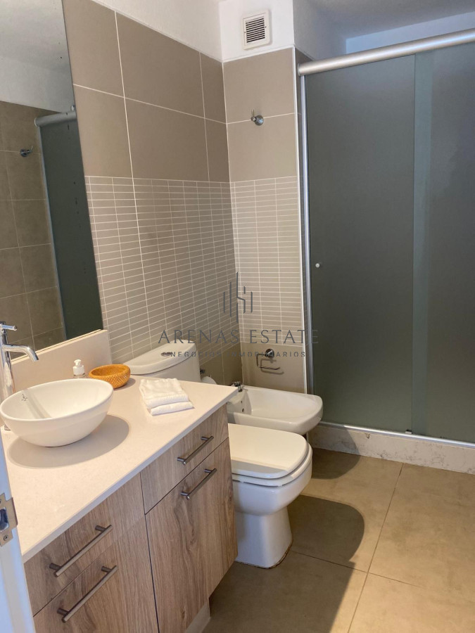 Apartamento ID.3242 - Excepcional apartamento de 2 dormitorios en venta