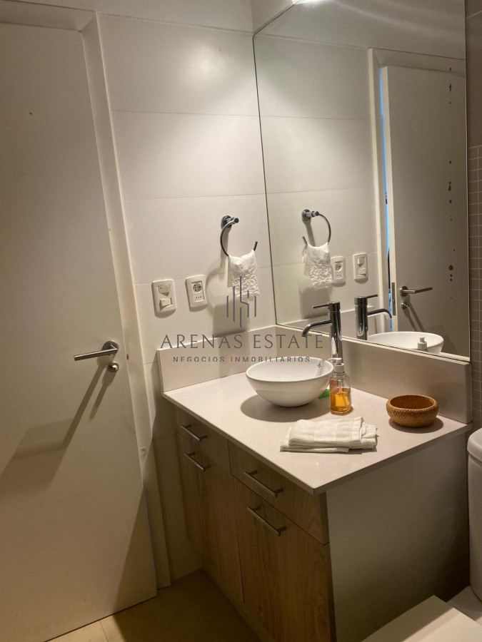 Apartamento ID.3242 - Excepcional apartamento de 2 dormitorios en venta