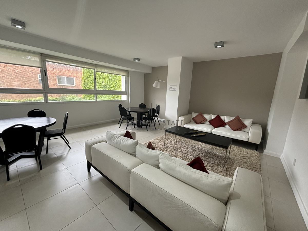 Apartamento ID.3242 - Excepcional apartamento de 2 dormitorios en venta