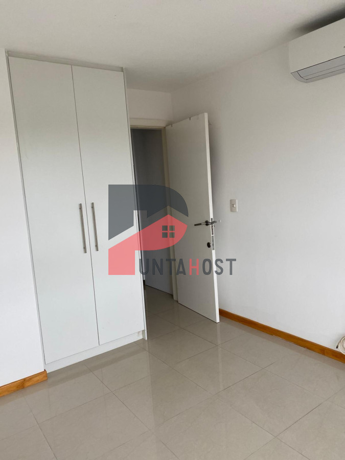 Apartamento ID.195 - Excepcional apartamento de 2 dormitorios en venta