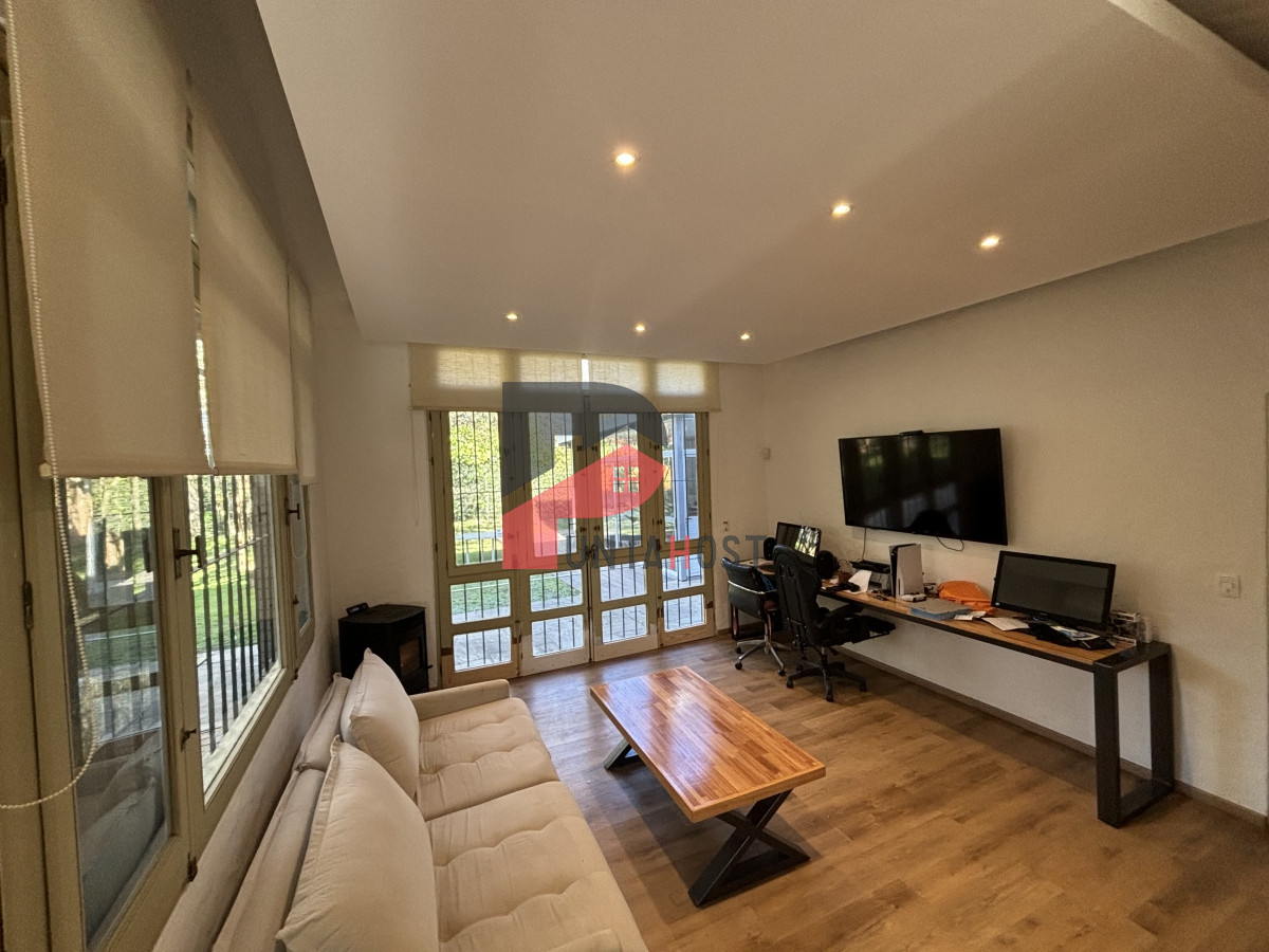 Casa ID.205 - EXCEPCIONAL CASA EN VENTA DE 4 DORMITORIOS